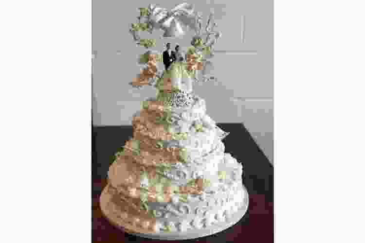 1950s themed cake