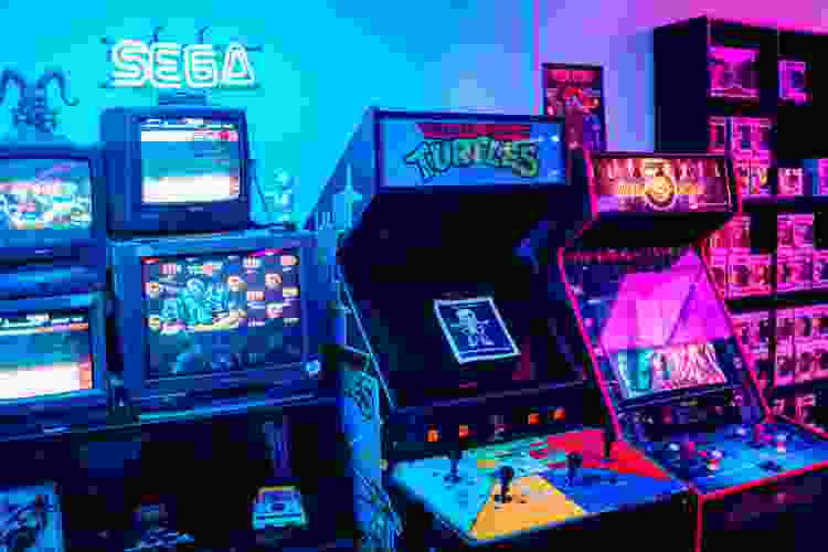 80s theme party throwback arcade games