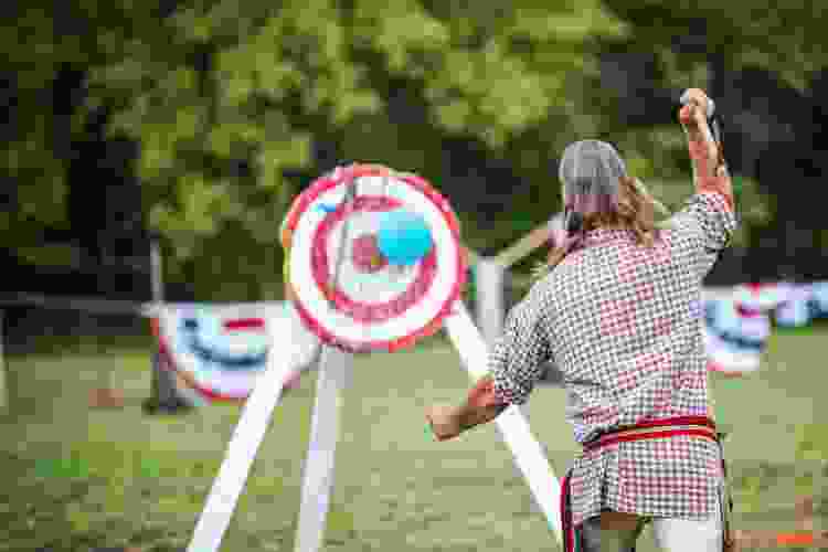 axe throwing double date idea