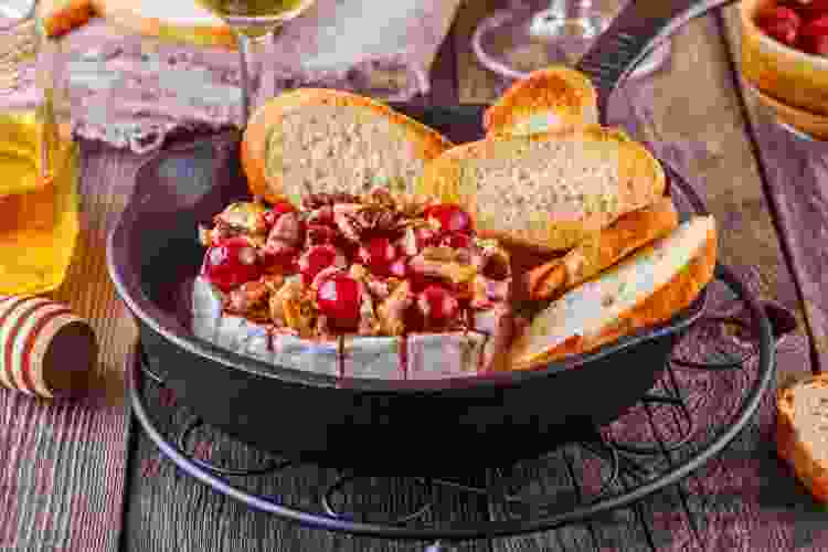 Baked Brie with Cranberries