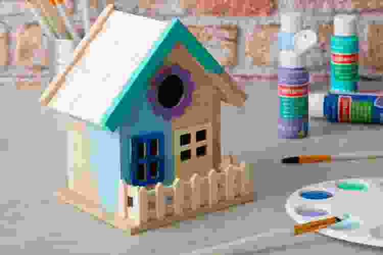 birdhouse painting kit and supplies