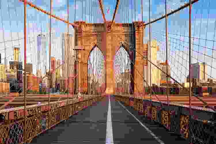 brooklyn bridge date idea NYC