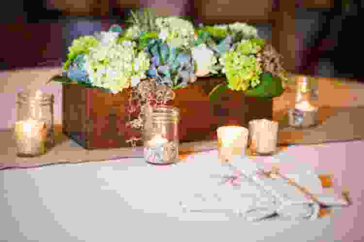 centerpiece flowers tea party ideas