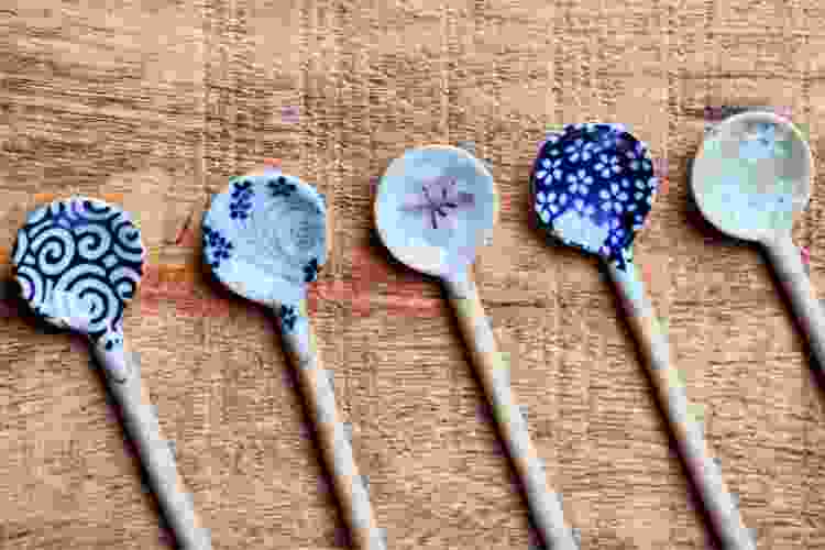 ceramic spoons 