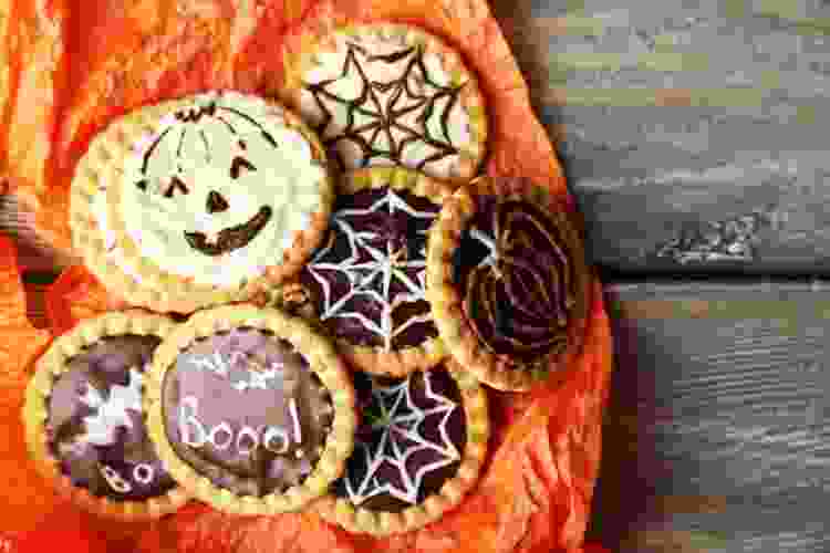 Chocolate-Dipped Spiderweb Cookies