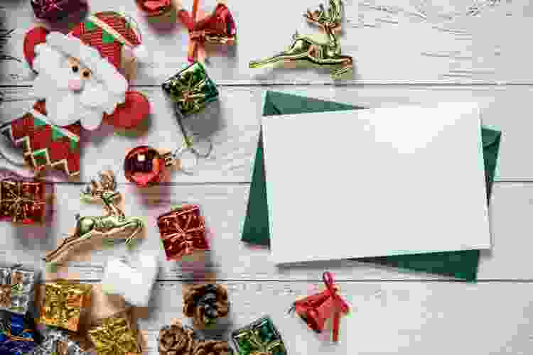 Christmas paper invitations