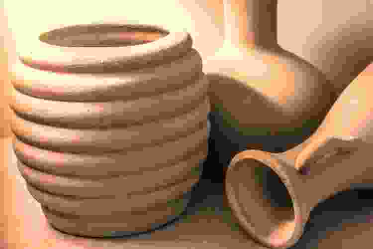 coil clay pot making method