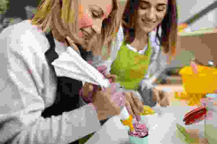 cupcake and cookie decorating team building game