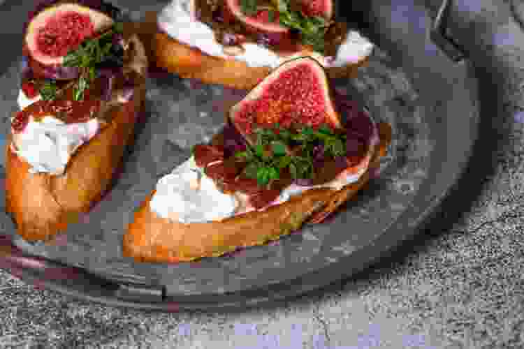 Duck Breast and Fig Jam Crostini 