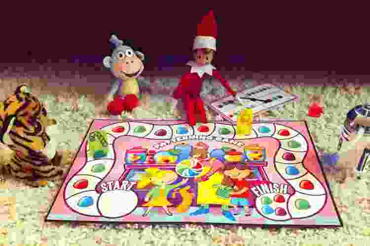 Elf and friends playing boardgames