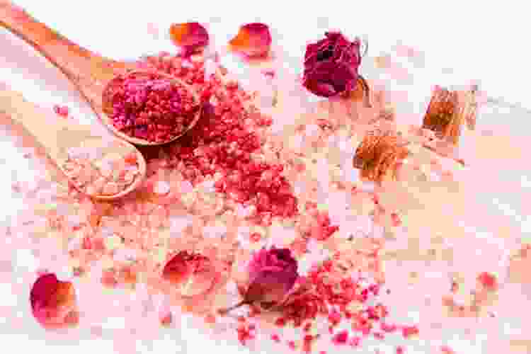 Floral Bath Salts are a luxury Valentine's flower idea.