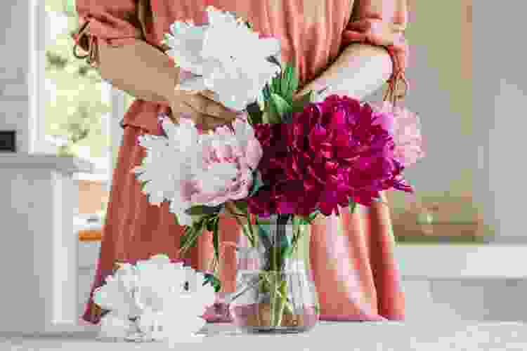 virtual flower arranging bridal shower gift idea