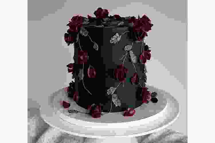 Gothic Wedding cake idea