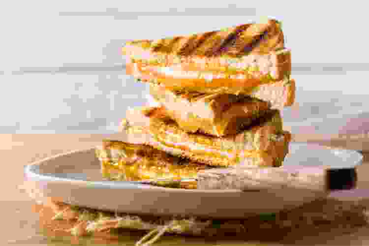 grilled cheese sandwich comfort food