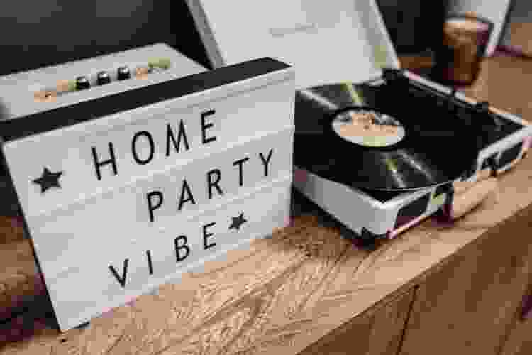 Home party playlist