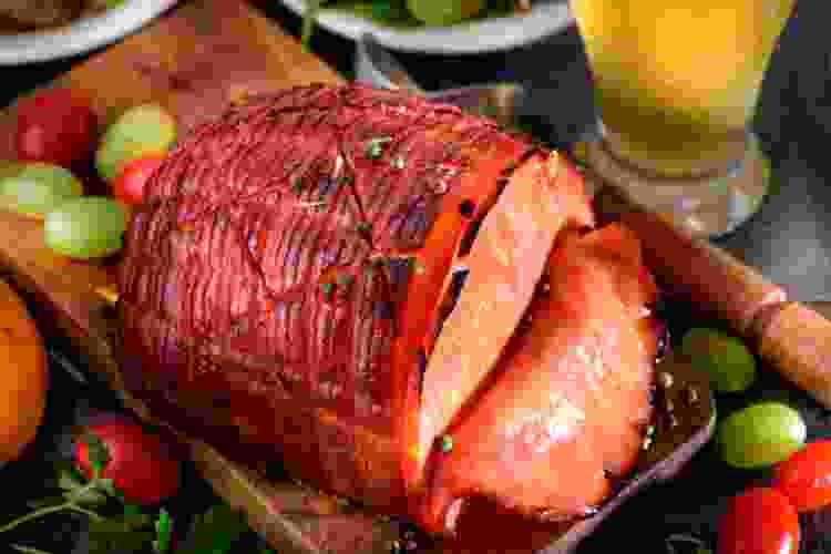 sliced honey glazed Christmas ham