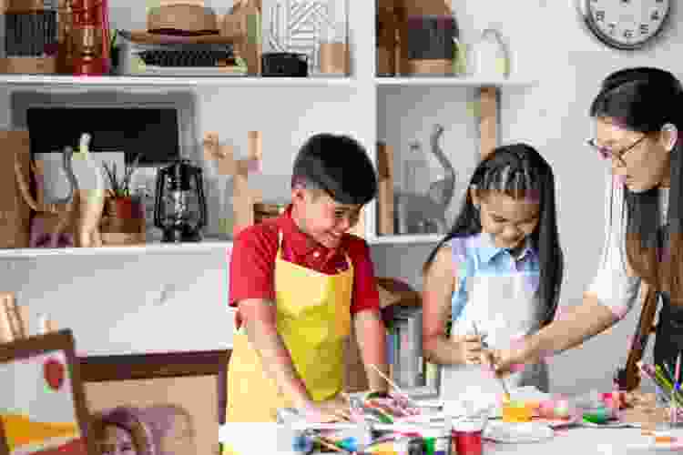 kids art class indoor activities in Dallas