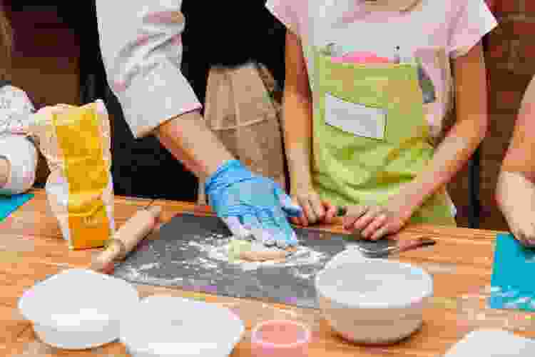 kids cooking classes