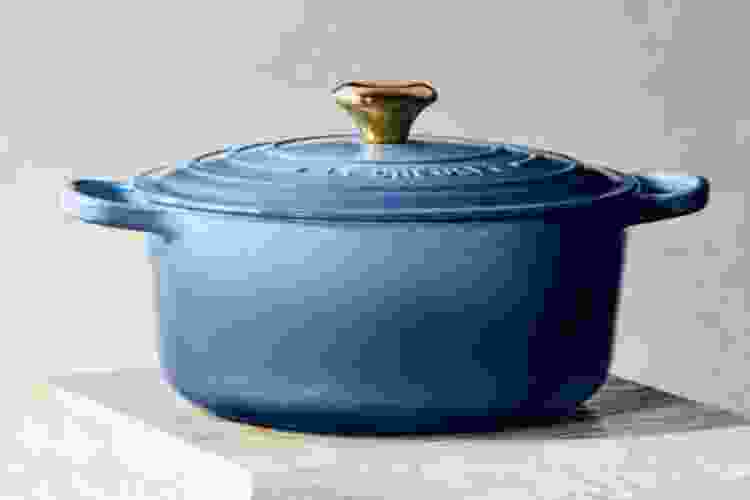 Le Creuset dutch oven gift for best friend