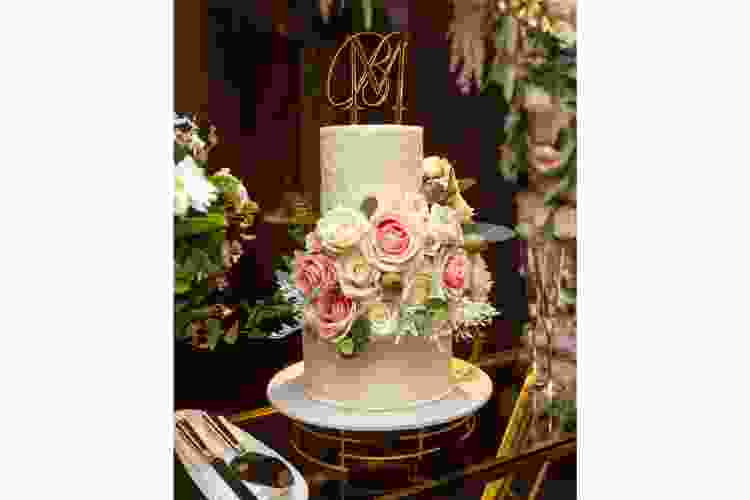 Monogrammed wedding cake