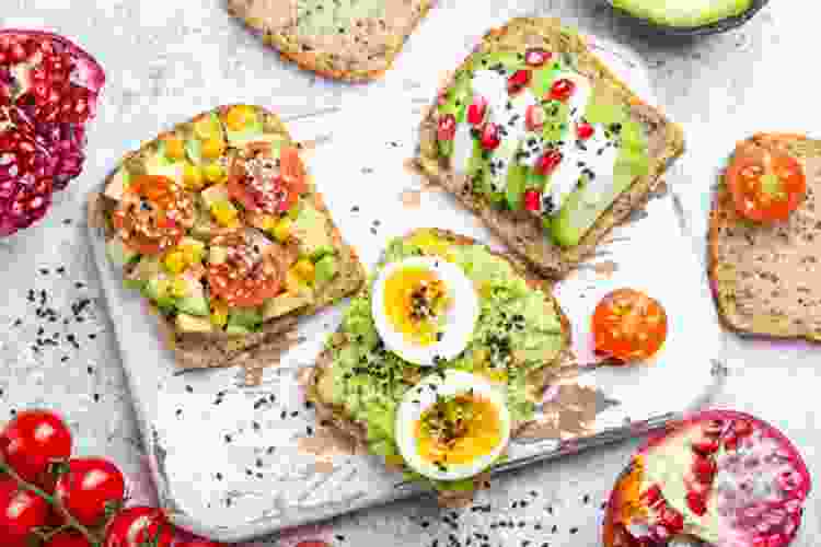 avocado toast hot lunch idea for adults