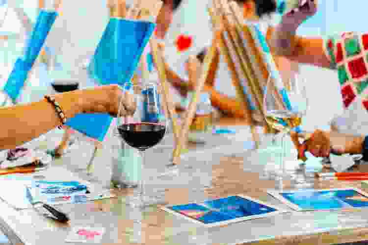 paint and sip in Atlanta sip and paint idea