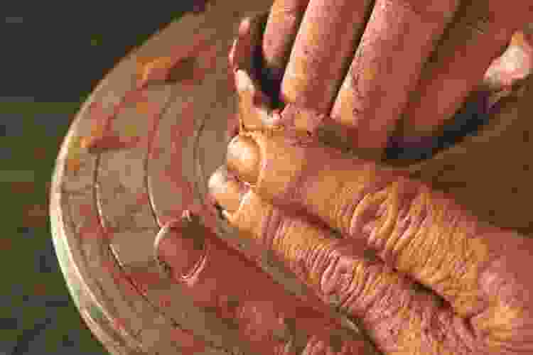 clay pot making pinch method