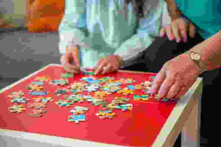 jigsaw puzzle stay-home date idea