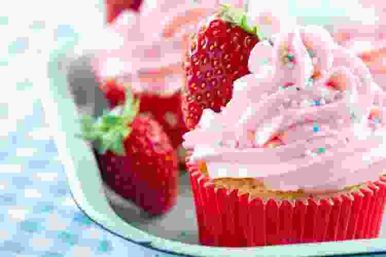 strawberry cupcakes tea party food for kids