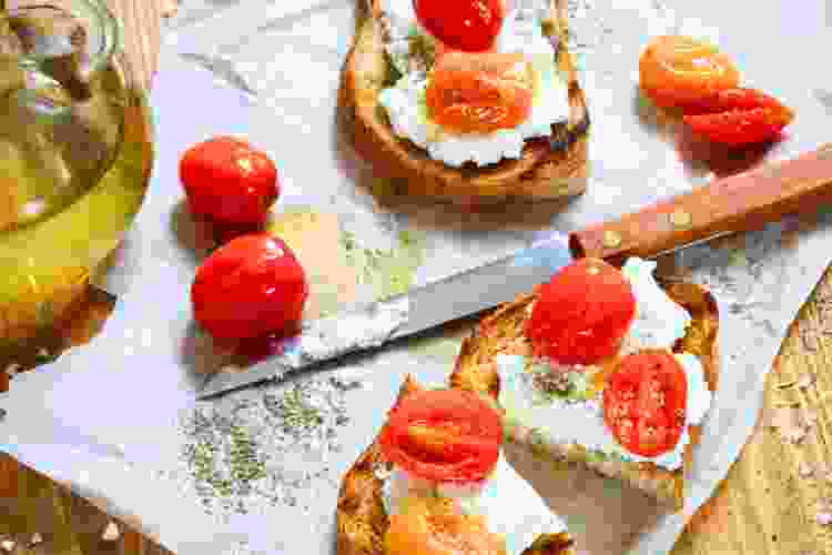 whipped ricotta crostini finger food