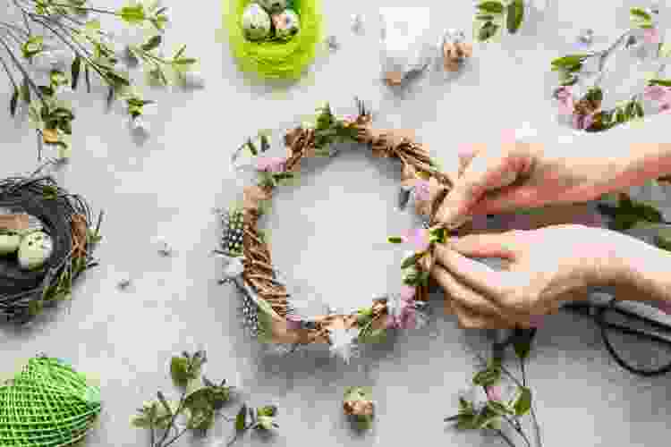 Spring wreath Spring Craft Idea