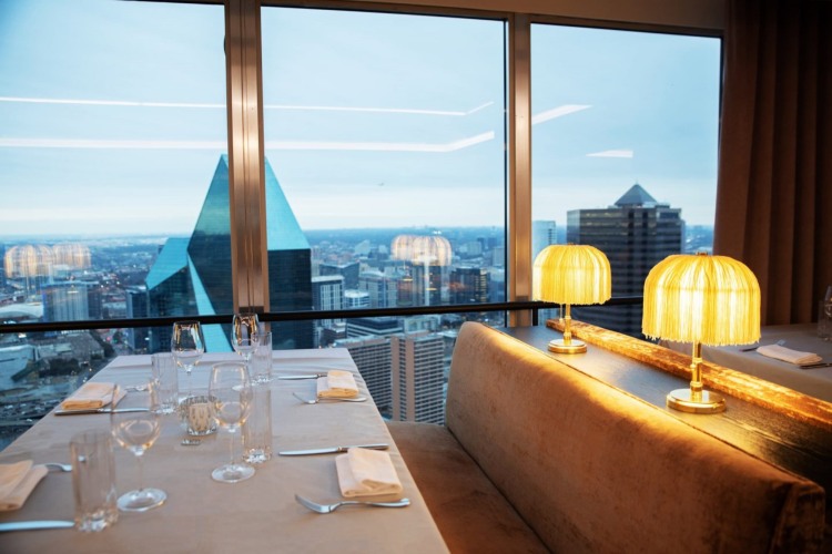 monarch rooftop restaurant dallas