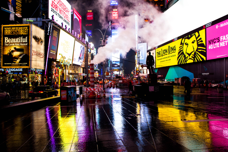times square pedestrian plaza