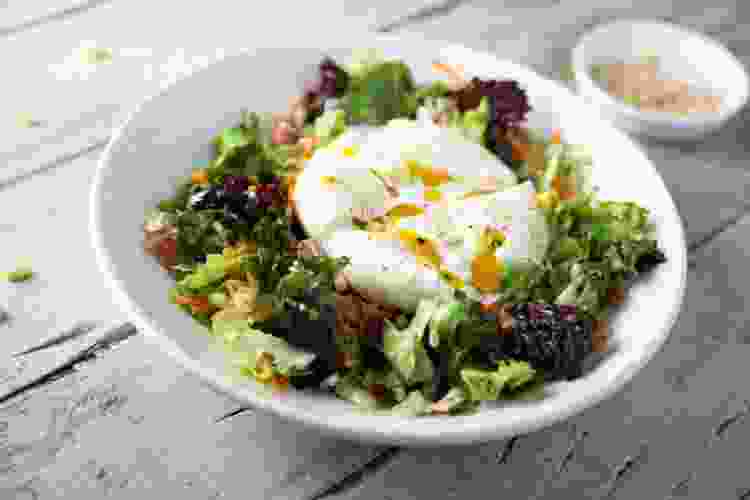 Burrata salad