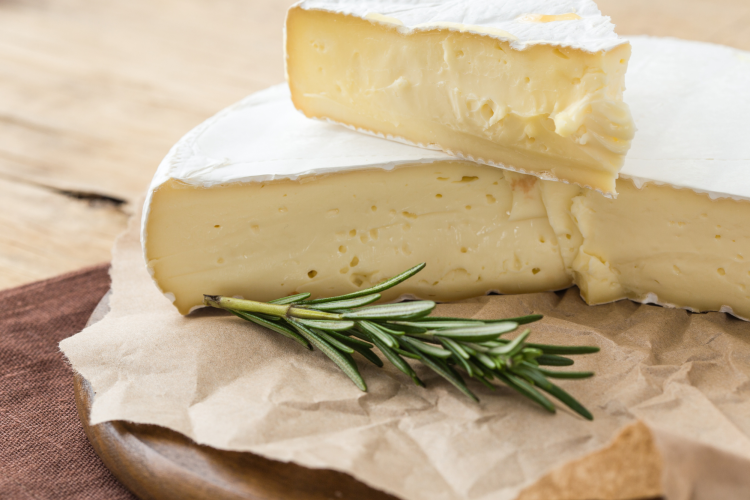 Brie and Camembert Cheese