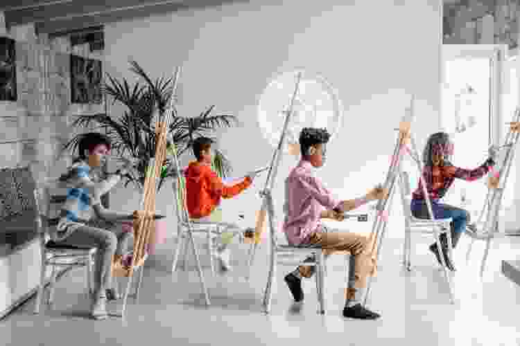 Kids' painting class