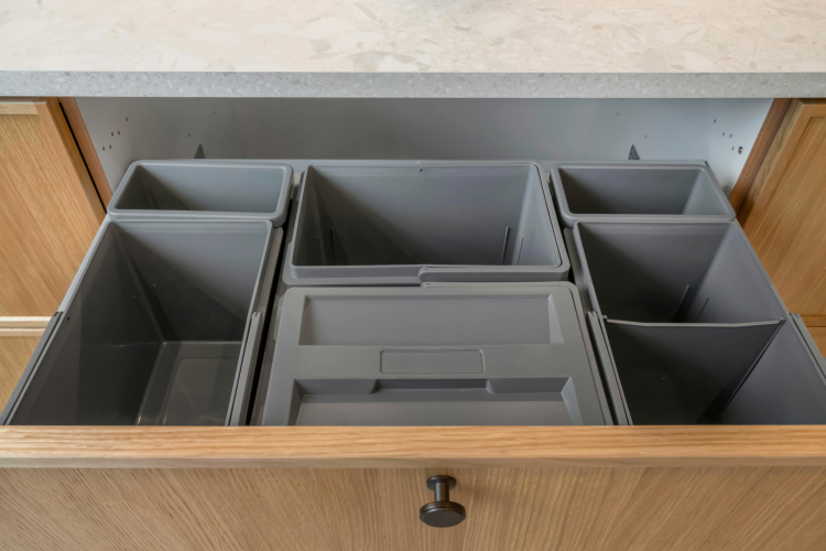 Kitchen Bin drawer