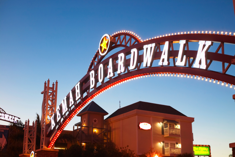 Kemah Boardwalk as a thing to do in houston with kids