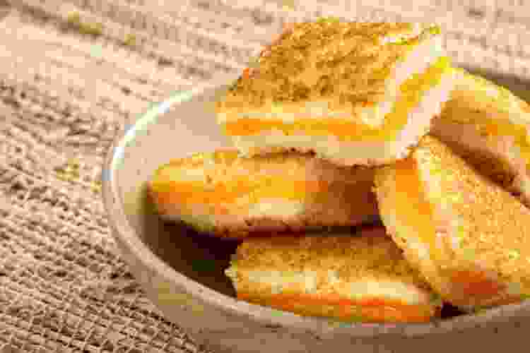 Cheese toastie dippers