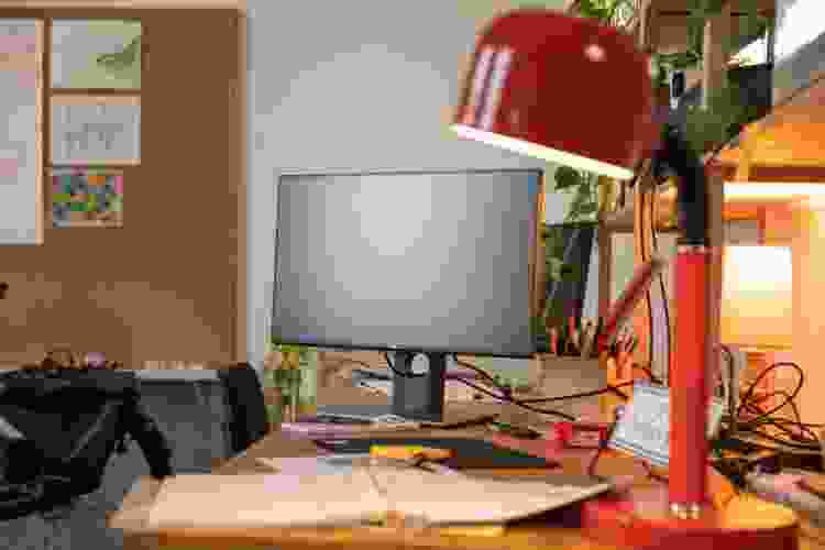 desk lamp