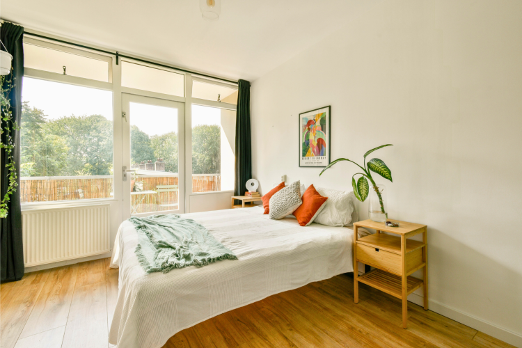 uncluttered bedroom