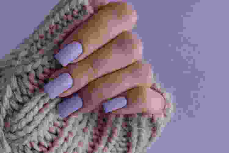 mauve nails