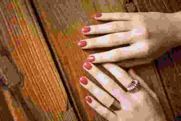 dusty rose nails