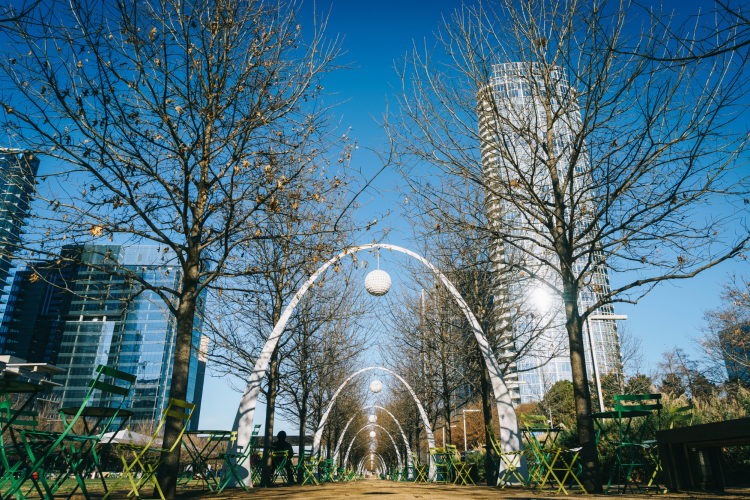 Klyde Warren Park is a fun thing to do in Dallas for adults