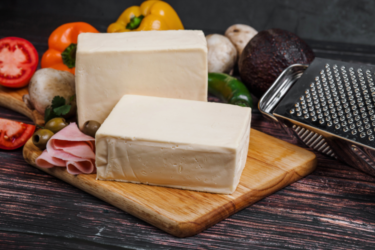 Chihuahua Cheese board with Vegetables