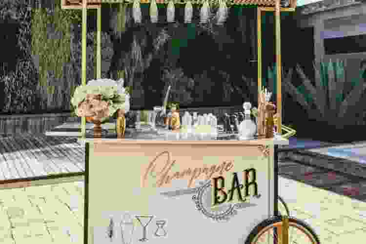 champagne bar