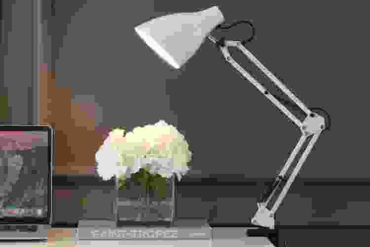 clip on desk lamp