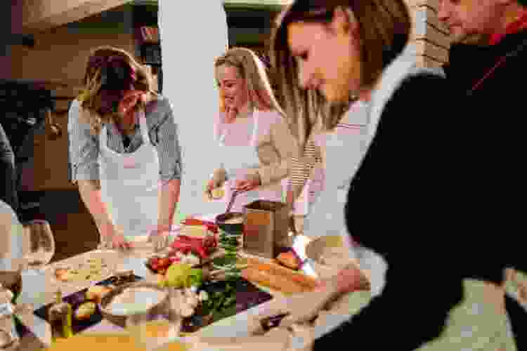 cooking class with women