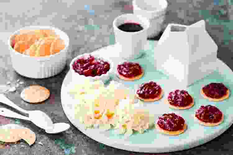Crackers with Cheese & Jam