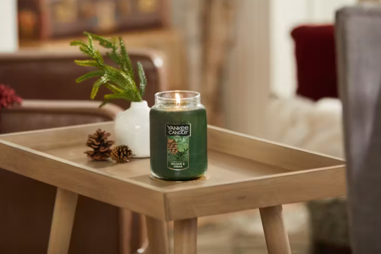 Balsam & Cedar Yankee Candle
